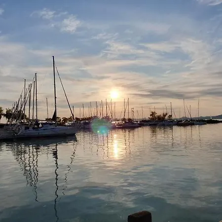 Napfeny Exclusive Apartmán Balatonlelle